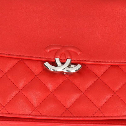 CHANEL Calfskin Chain Shoulder Bag Red Size ONE SIZE