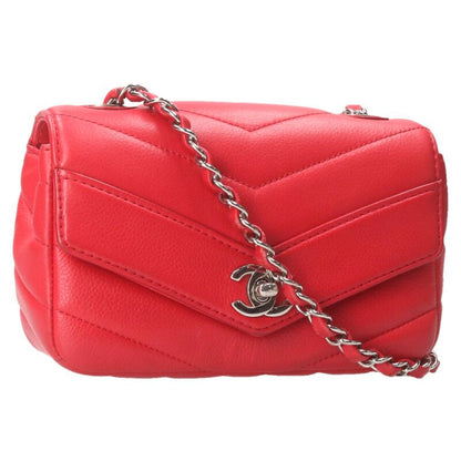 CHANEL Chevron V Stitch Chain Shoulder Bag Red Size ONE SIZE