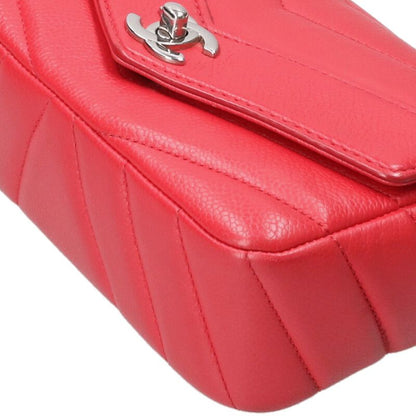 CHANEL Chevron V Stitch Chain Shoulder Bag Red Size ONE SIZE