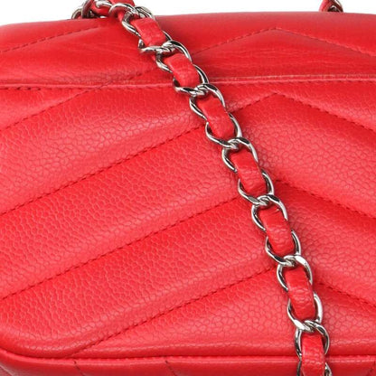 CHANEL Chevron V Stitch Chain Shoulder Bag Red Size ONE SIZE