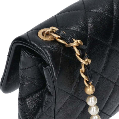 CHANEL Matelasse Aged Calfskin Pearl Chain SHB Size ONE SIZE