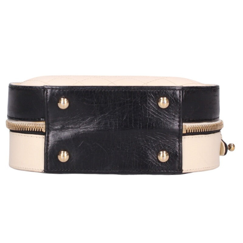 CHANEL Quilted Vanity Chain Bag Bicolor Size ONE SIZE