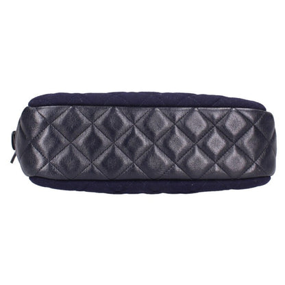 CHANEL Matelassé Pin Badge Bag Navy/Black Size ONE SIZE