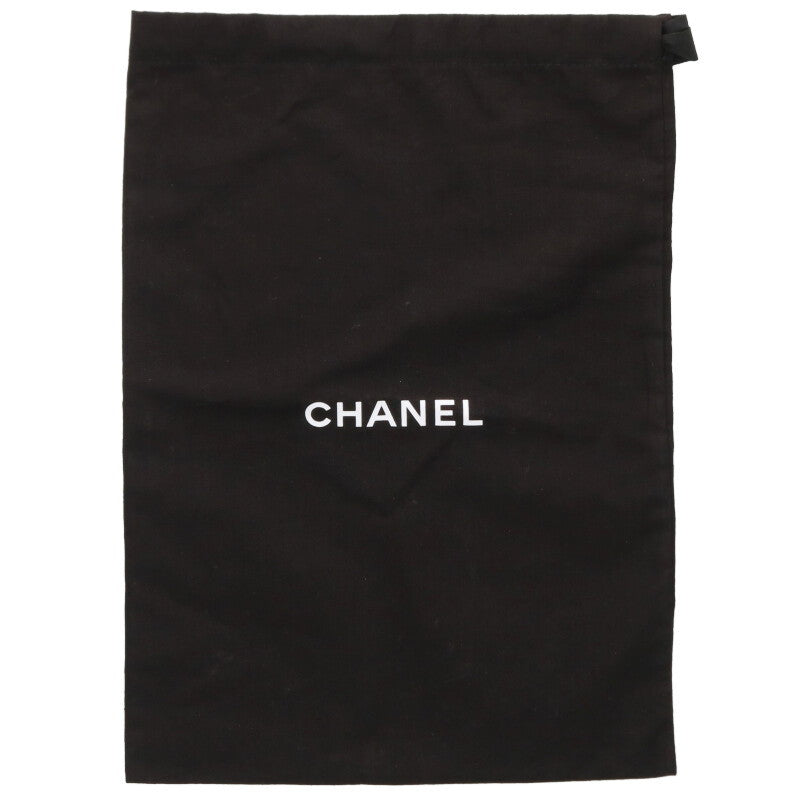 CHANEL Matelassé Pin Badge Bag Navy/Black Size ONE SIZE