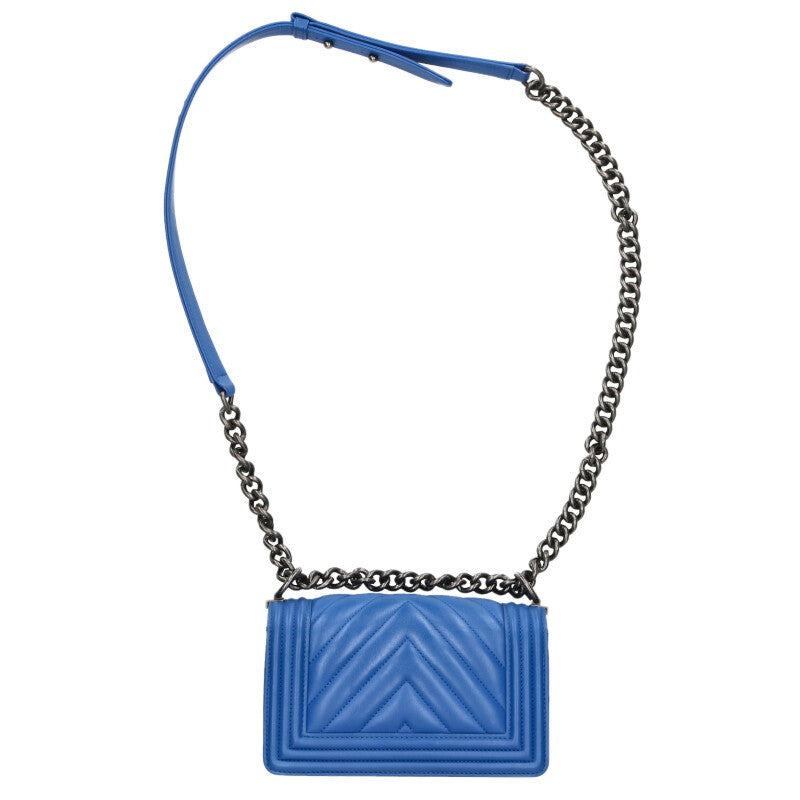CHANEL Boy Chanel 20 Chevron Caviar Skin Chain Size ONE SIZE