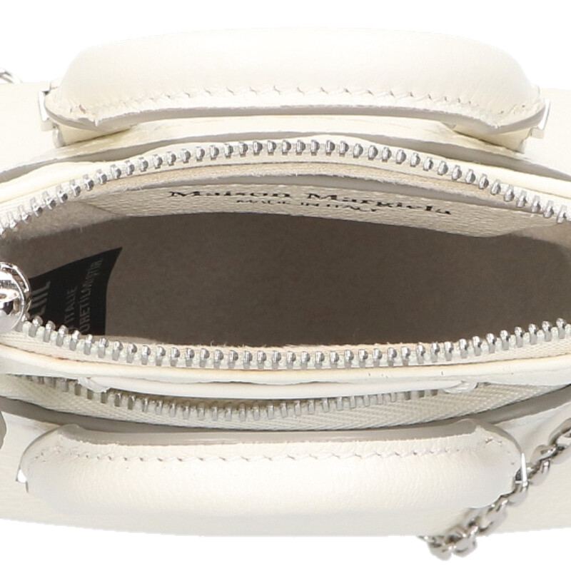 Maison Margiela SB1WG0022 5AC CLASSIQUE BABY Classic Shoulder Bag
