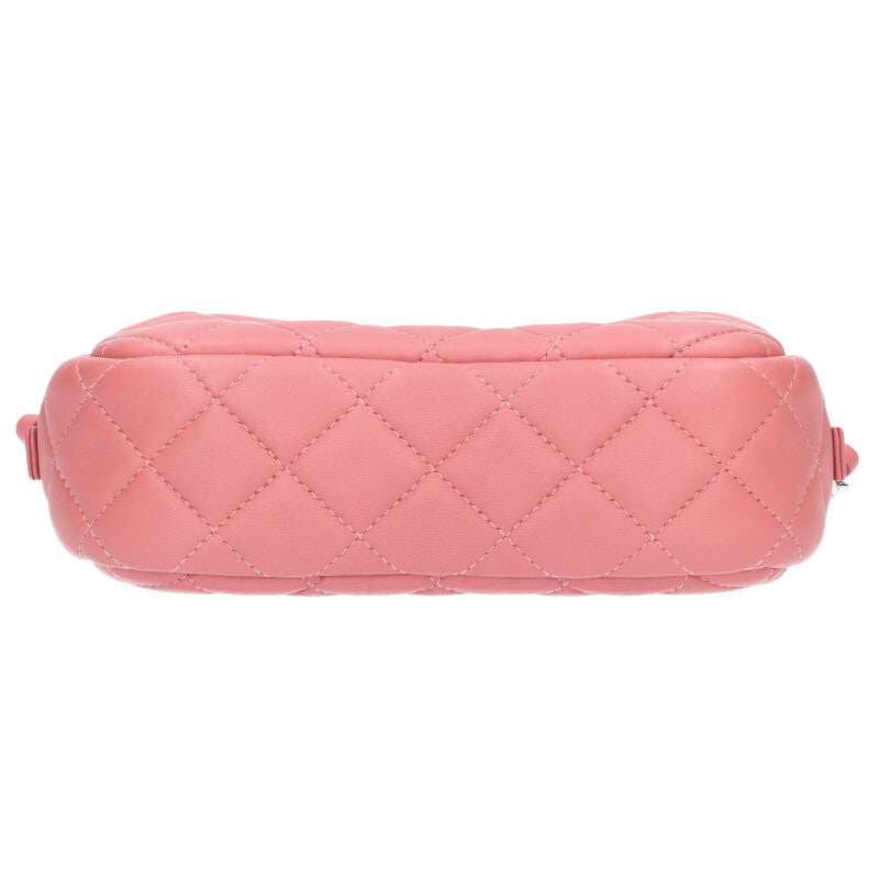 CHANEL Lambskin CC Chain Shoulder Bag Pink & Size ONE SIZE