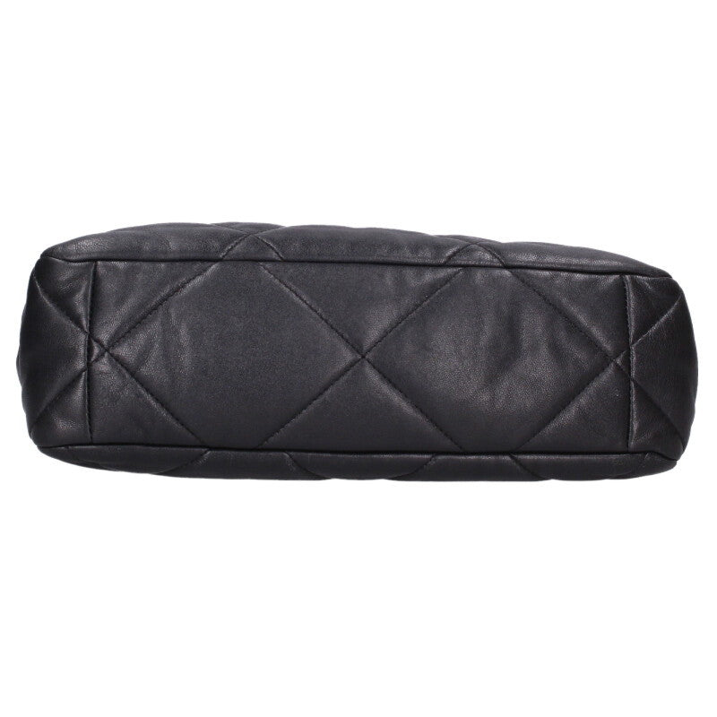 CHANEL 19 Lambskin Chain Shoulder Bag Black & Size ONE SIZE