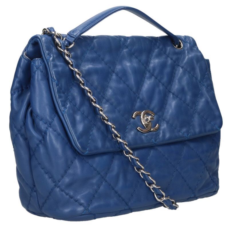 CHANEL Matelasse Lambskin Chain Shoulder Bag Size ONE SIZE