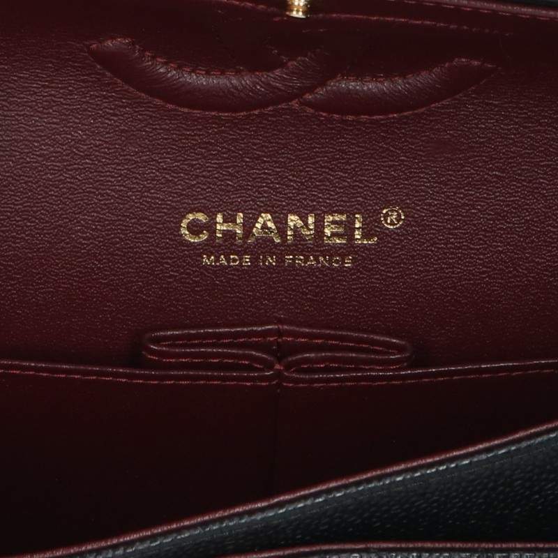 CHANEL Matelasse 25 Caviar Skin Double Flap Bag Size 25