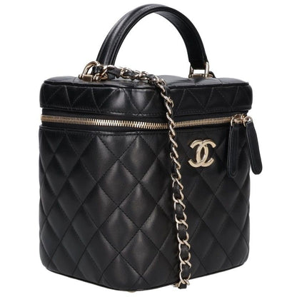 CHANEL Matelasse Vanity Lambskin Chain Bag Size ONE SIZE