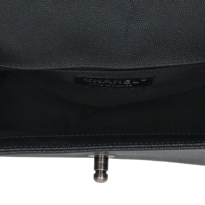 CHANEL Boy Chanel 25 Caviar Skin Chain Shoulder Bag Size 25