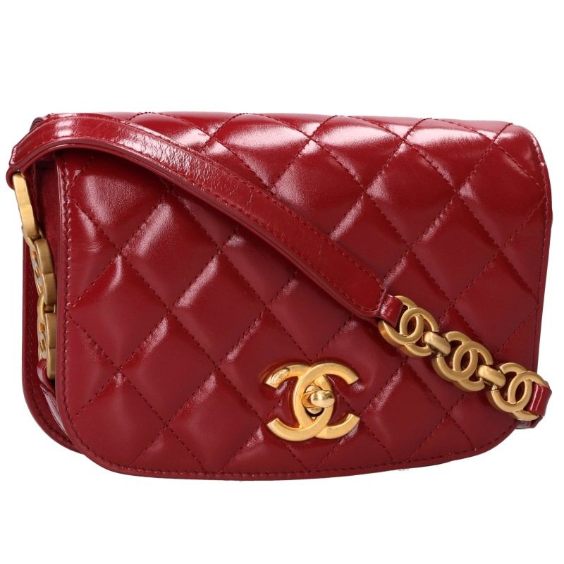 CHANEL Matelasse Shiny Calfskin x Gold Shoulder Bag