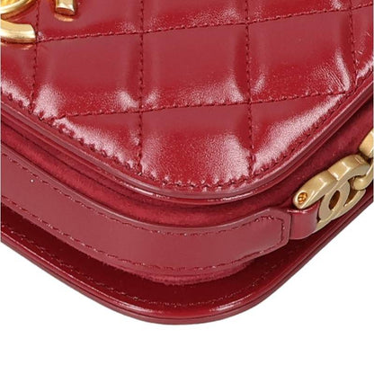 CHANEL Matelasse Shiny Calfskin x Gold Shoulder Bag