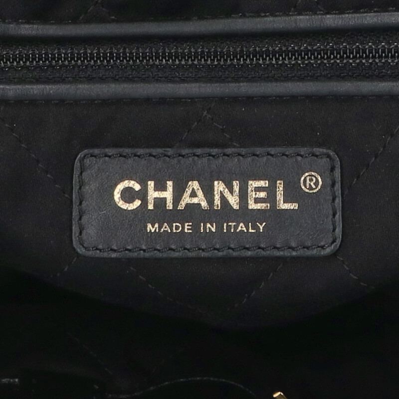 CHANEL Chanel 22 Large Shiny Calfskin Backpack Size ONE SIZE
