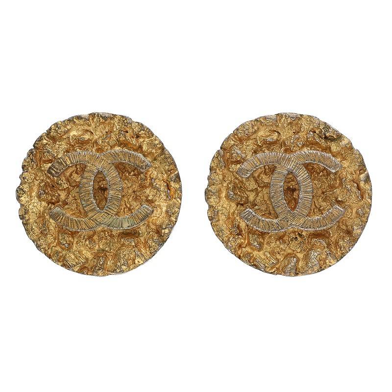 CHANEL 93P Coco Mark Round Gold Clip-On Size ONE SIZE