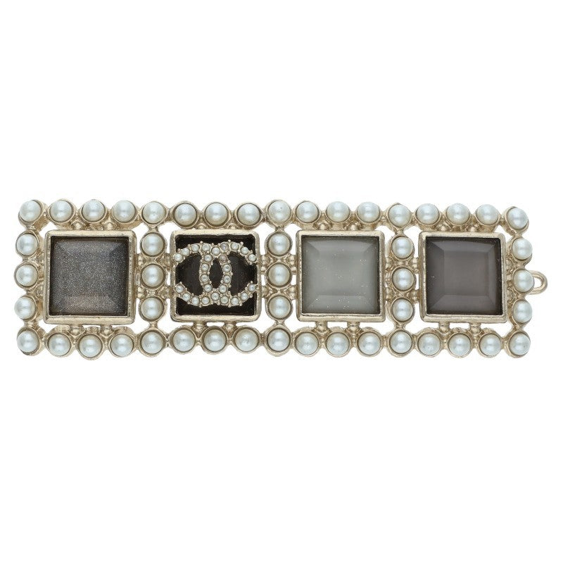 CHANEL G21V Faux Pearl Hair Clip Barrette Gold/White