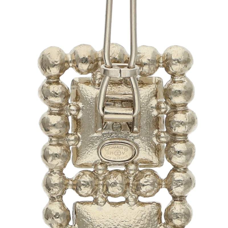 CHANEL G21V Faux Pearl Hair Clip Barrette Gold/White