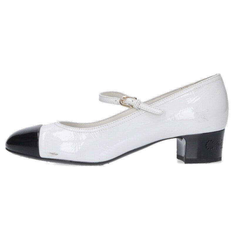 Chanel White Black Bicolor Logo-Heel Pumps Size 38