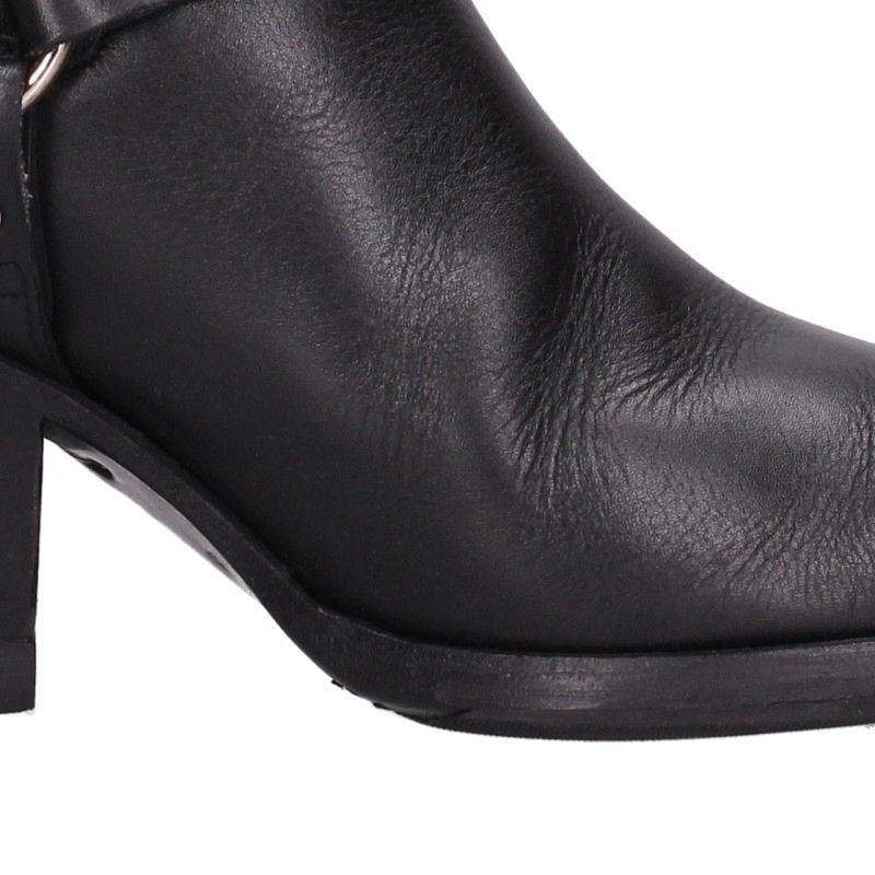 Celine Camargue Side Gore Leather Ring Boots Black