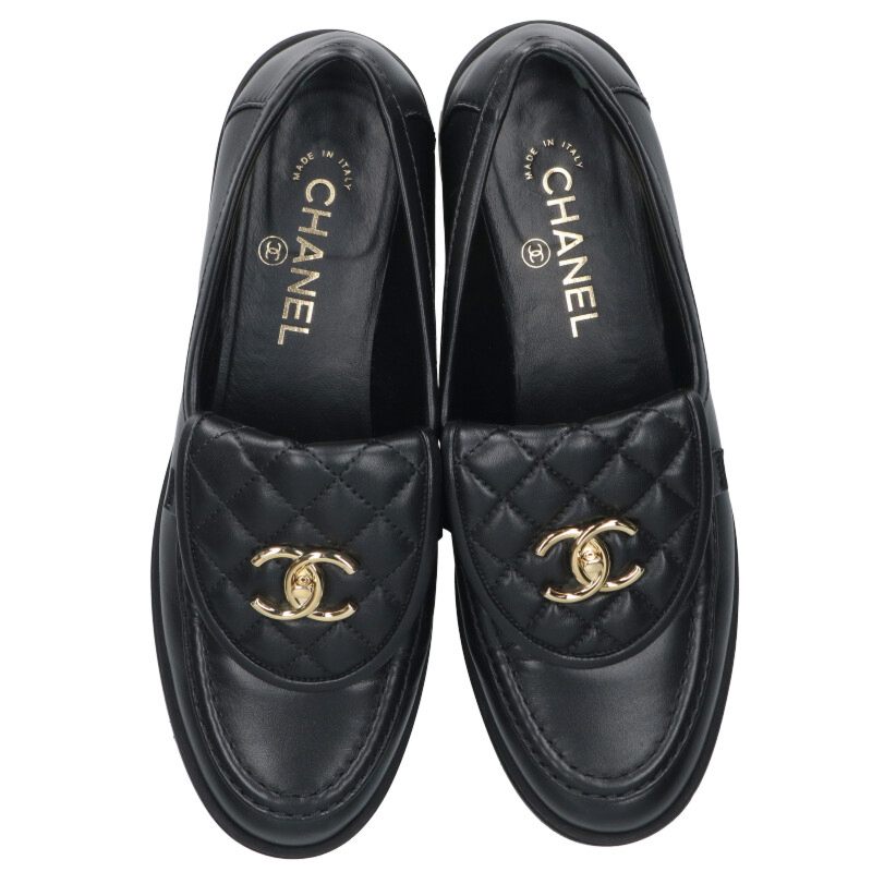 Chanel Black Matelassé Coco Mark Turn-lock Loafers Size 39.5