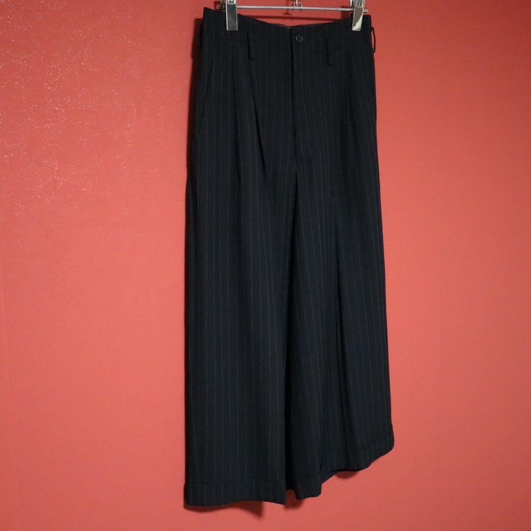 Y's 90s Pinstripe Two-Pleat Cropped Pants Black Size FREE