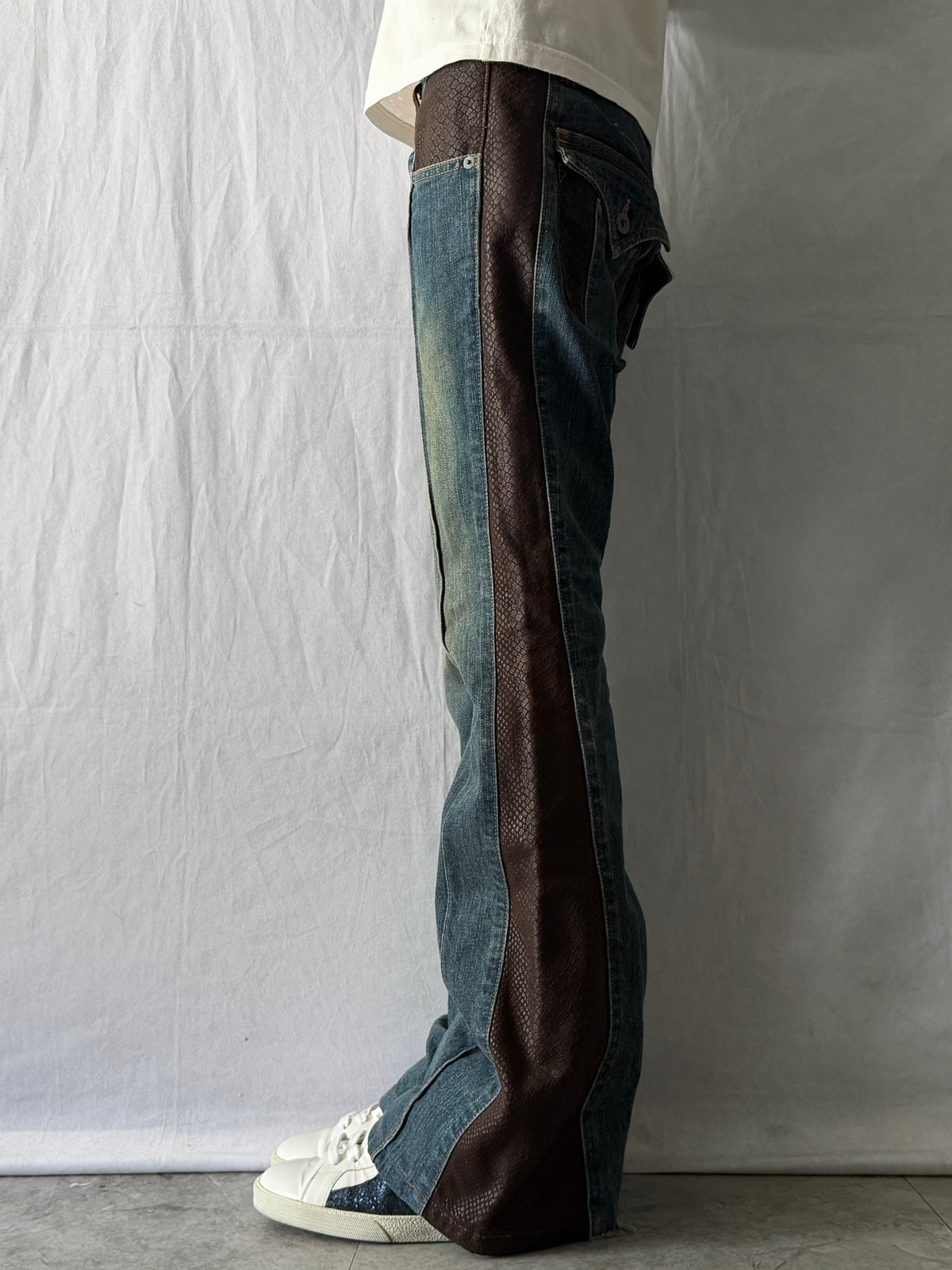 MORGAN Western Python Flared Denim Size M