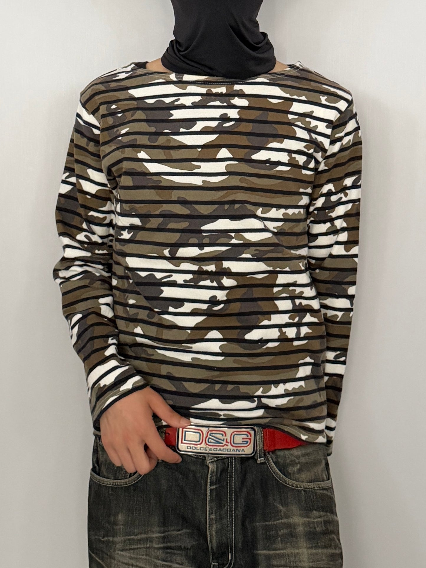 Sophnet. Camo Border Long Sleeve Shirt Size M