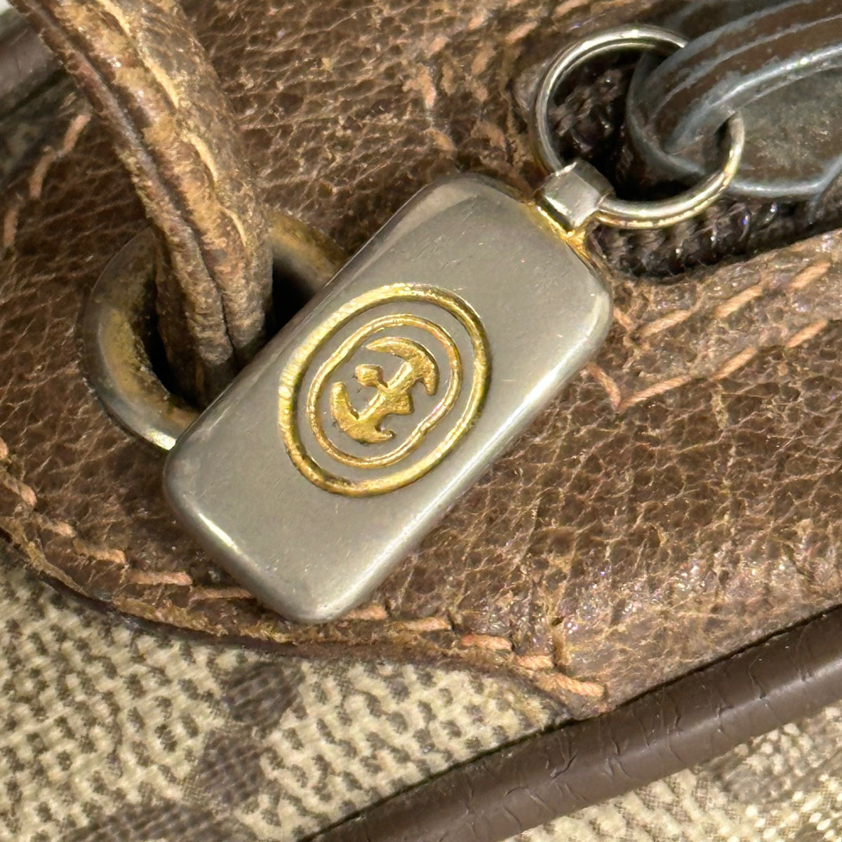GUCCI Vintage GG Plus Sherry Line Leather Bag