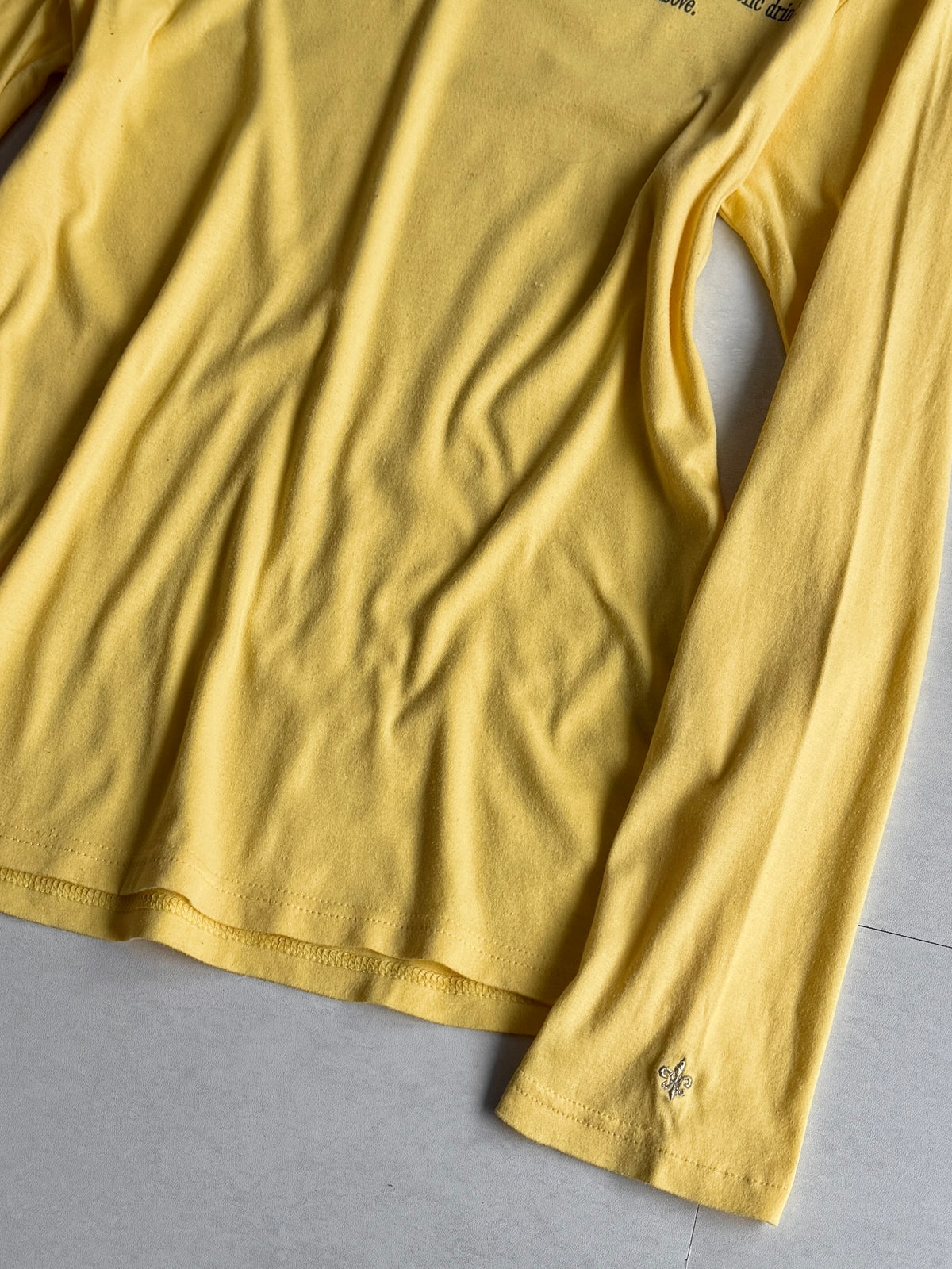 MONSIEUR NICOLE Lettering V-Neck Long Sleeve Shirt Size 46