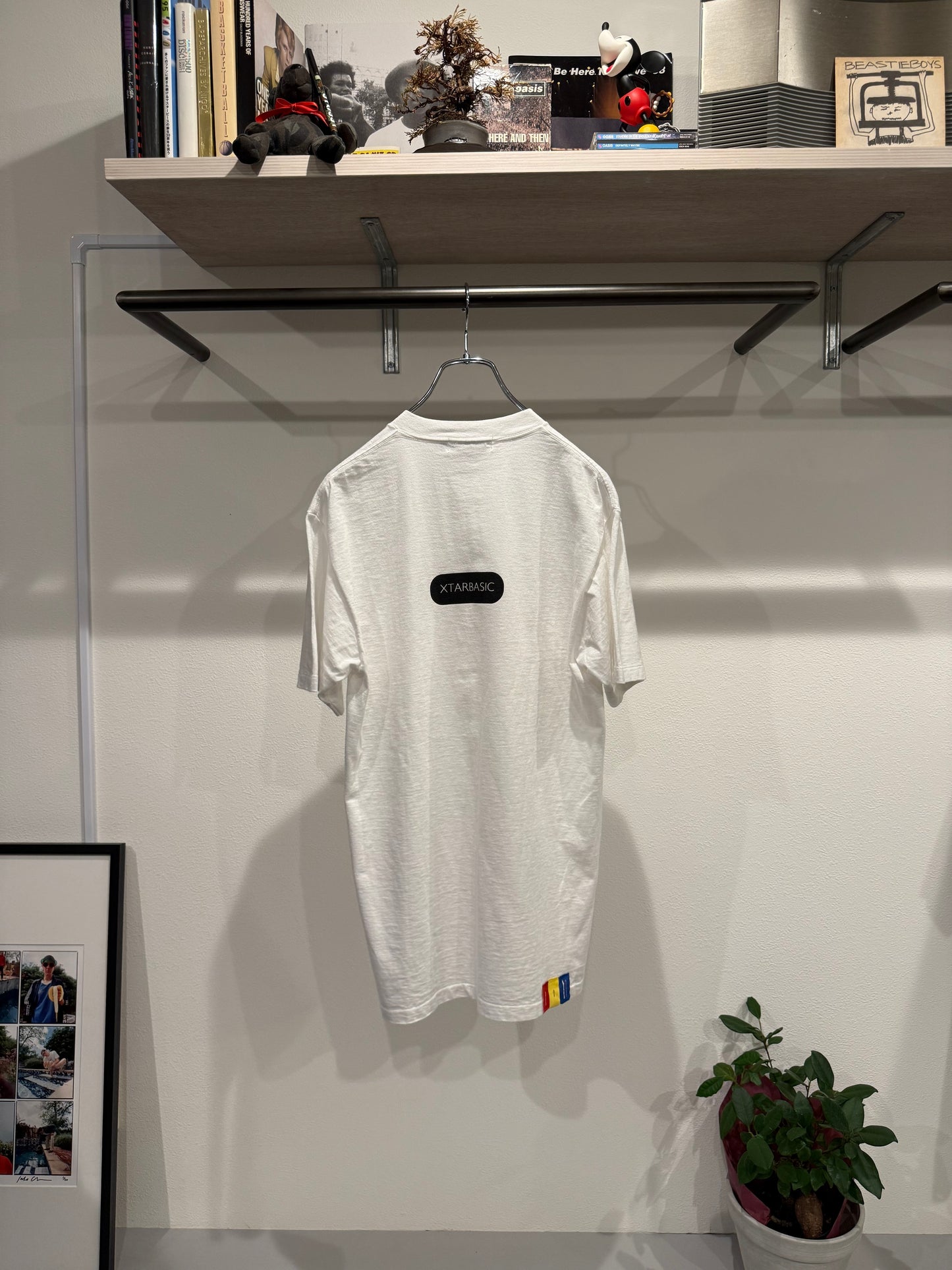 GOODENOUGH 90s White Tee Size M