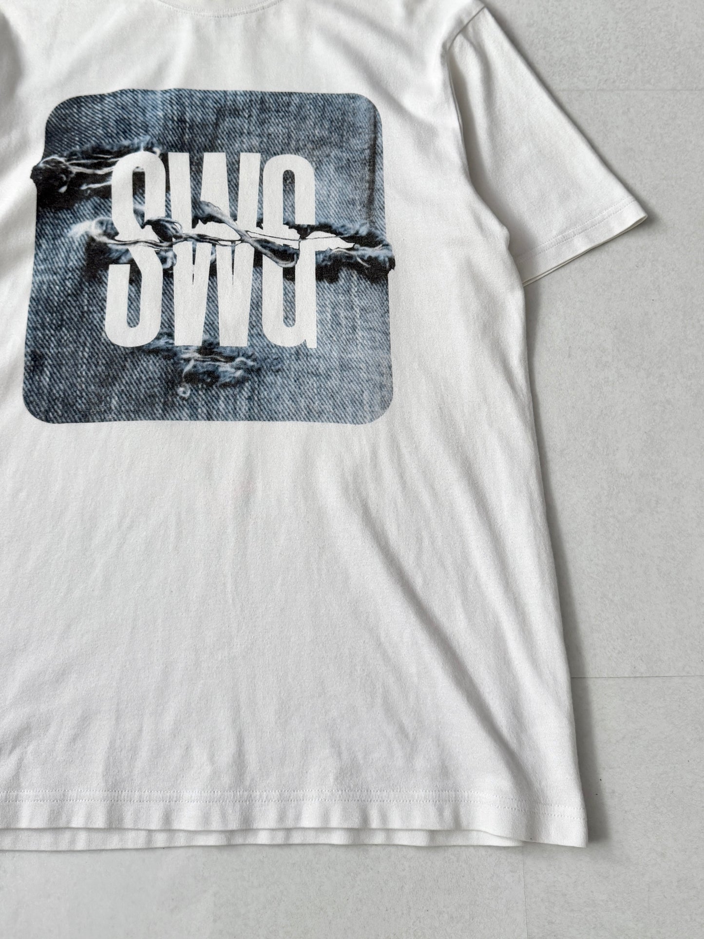 Swagger White Message T-Shirt Size M