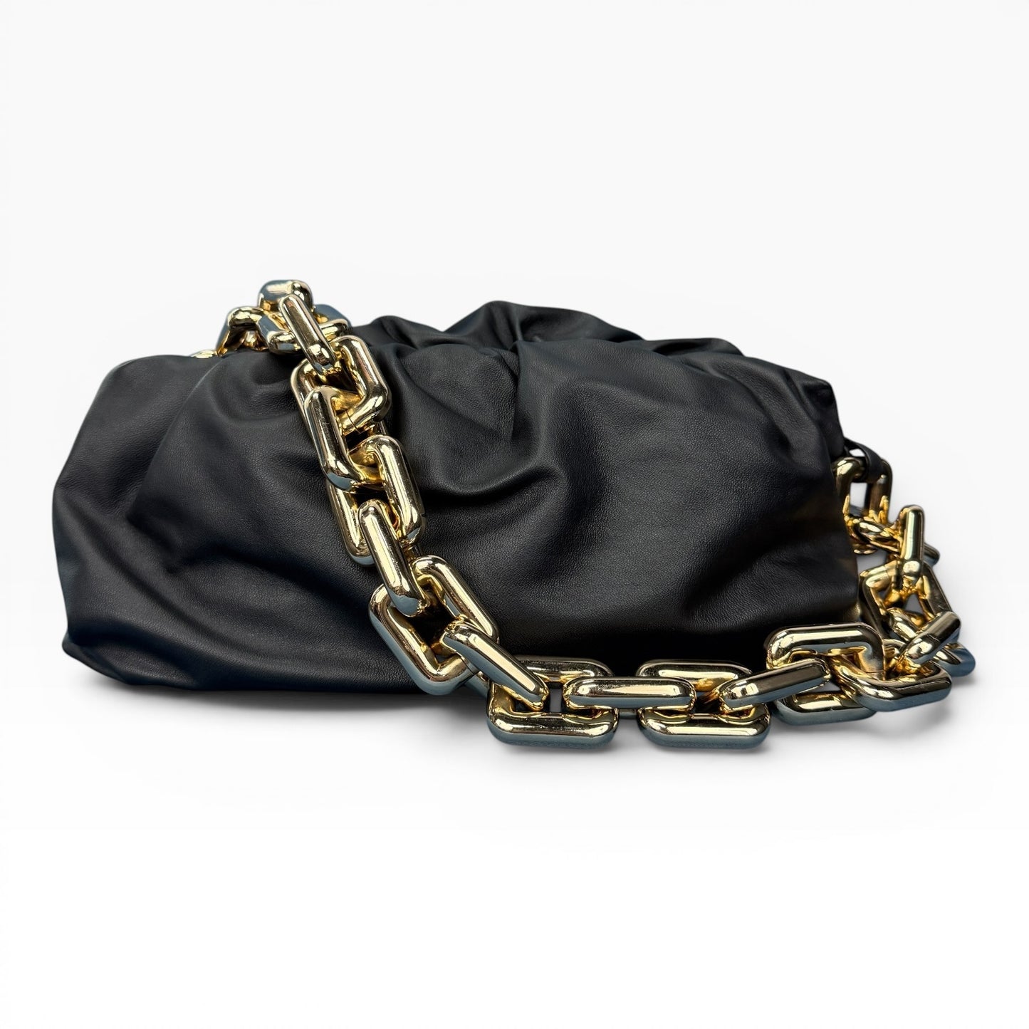 BOTTEGA VENETA The Chain Pouch Leather Size ONE SIZE