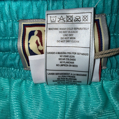 HARDWOOD CLASSICS Grizzlies Apparel Green Size 40