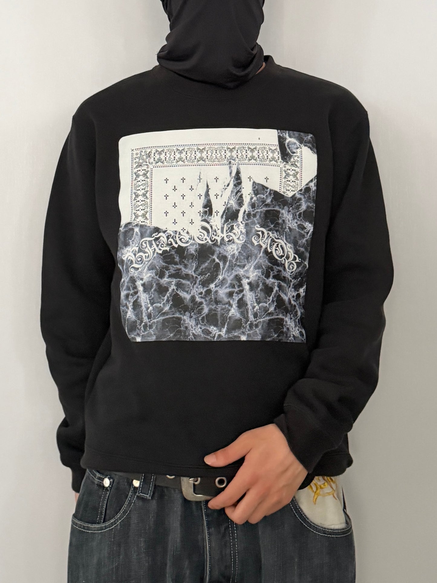 Swagger Black Cotton Sweatshirt Size M