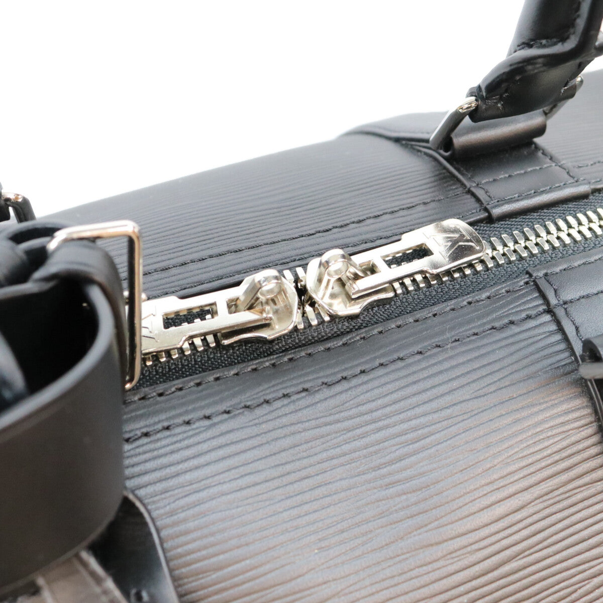 LOUIS VUITTON Epi Keepall Bandouliere 45 Duffle Bag Black