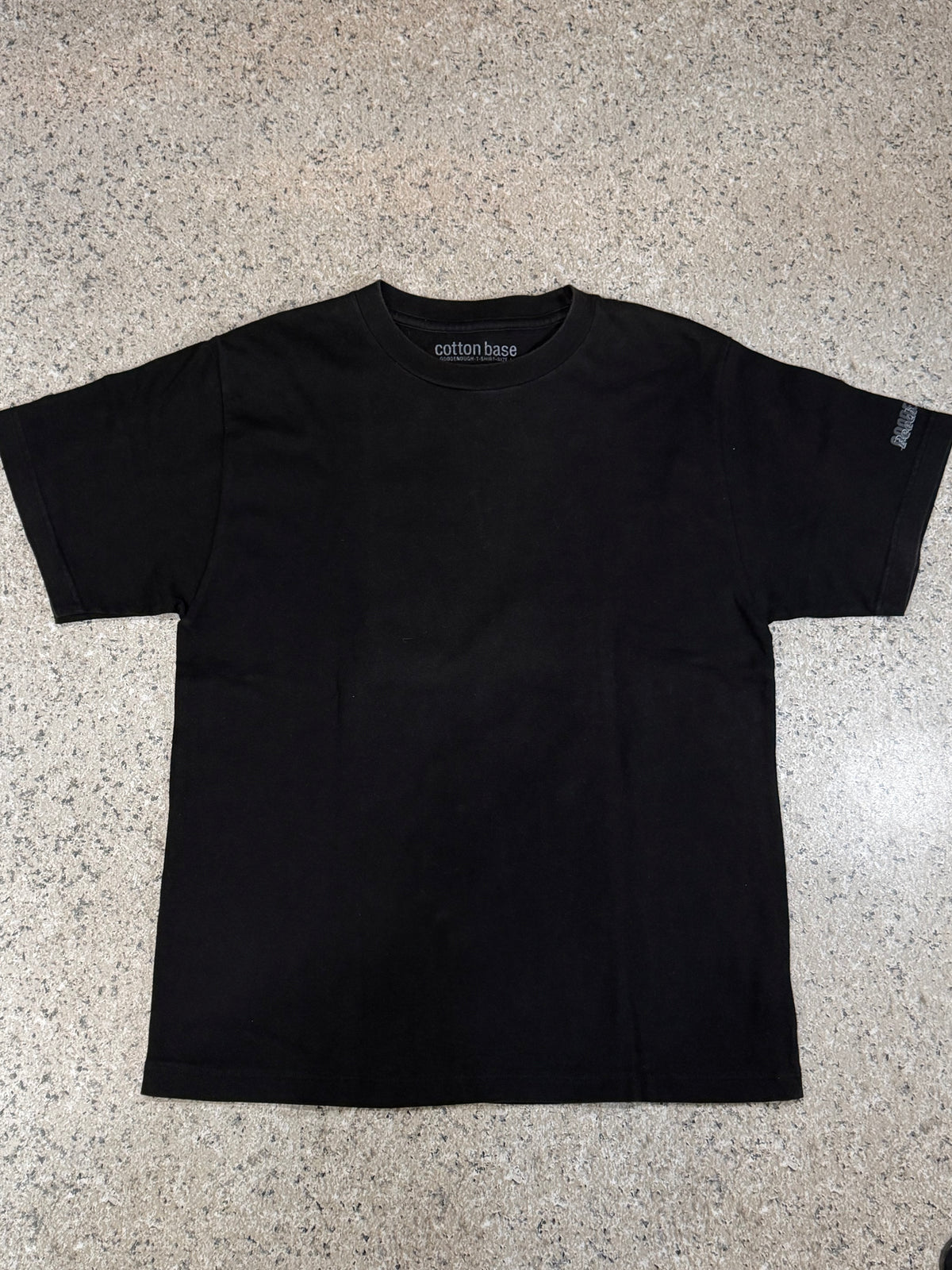 GOODENOUGH Beach Footer T-Shirt Size L