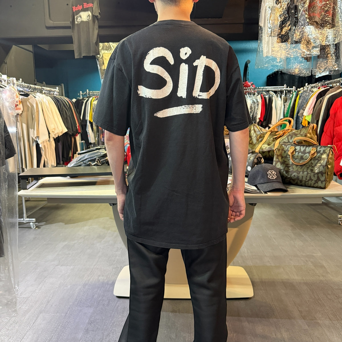 SEX PISTOLS T-Shirt Size XL