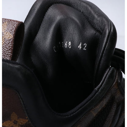 LOUIS VUITTON Black Monogram Archlight Sneakers Size EU 42