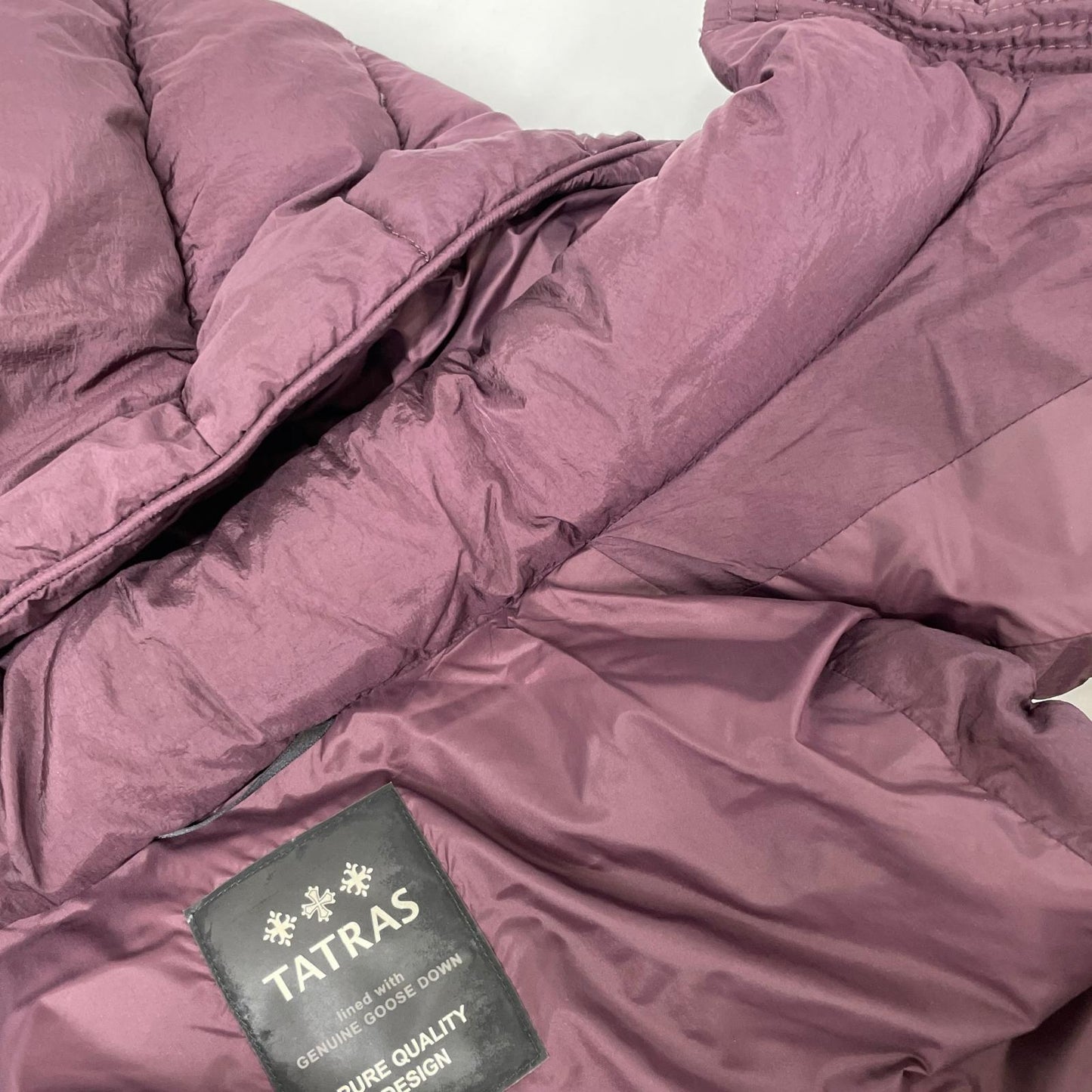 TATRAS MTA17A4378 Bordeaux Krone Down Vest Size 01