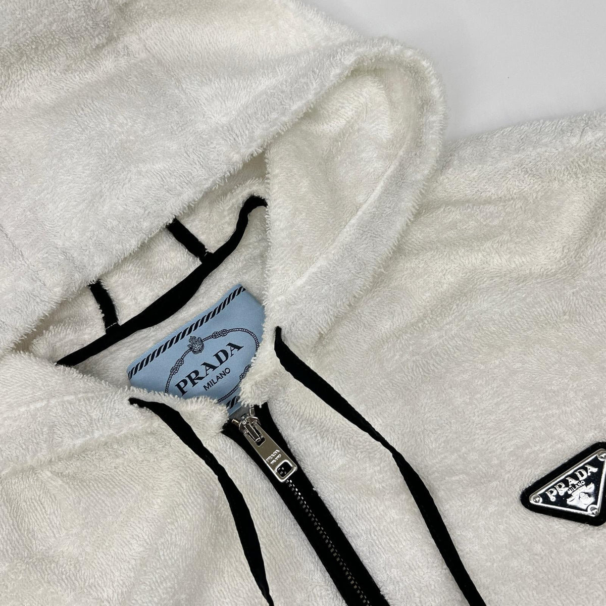PRADA 21 Triangle Logo Pile Hoodie White/Black Size 38