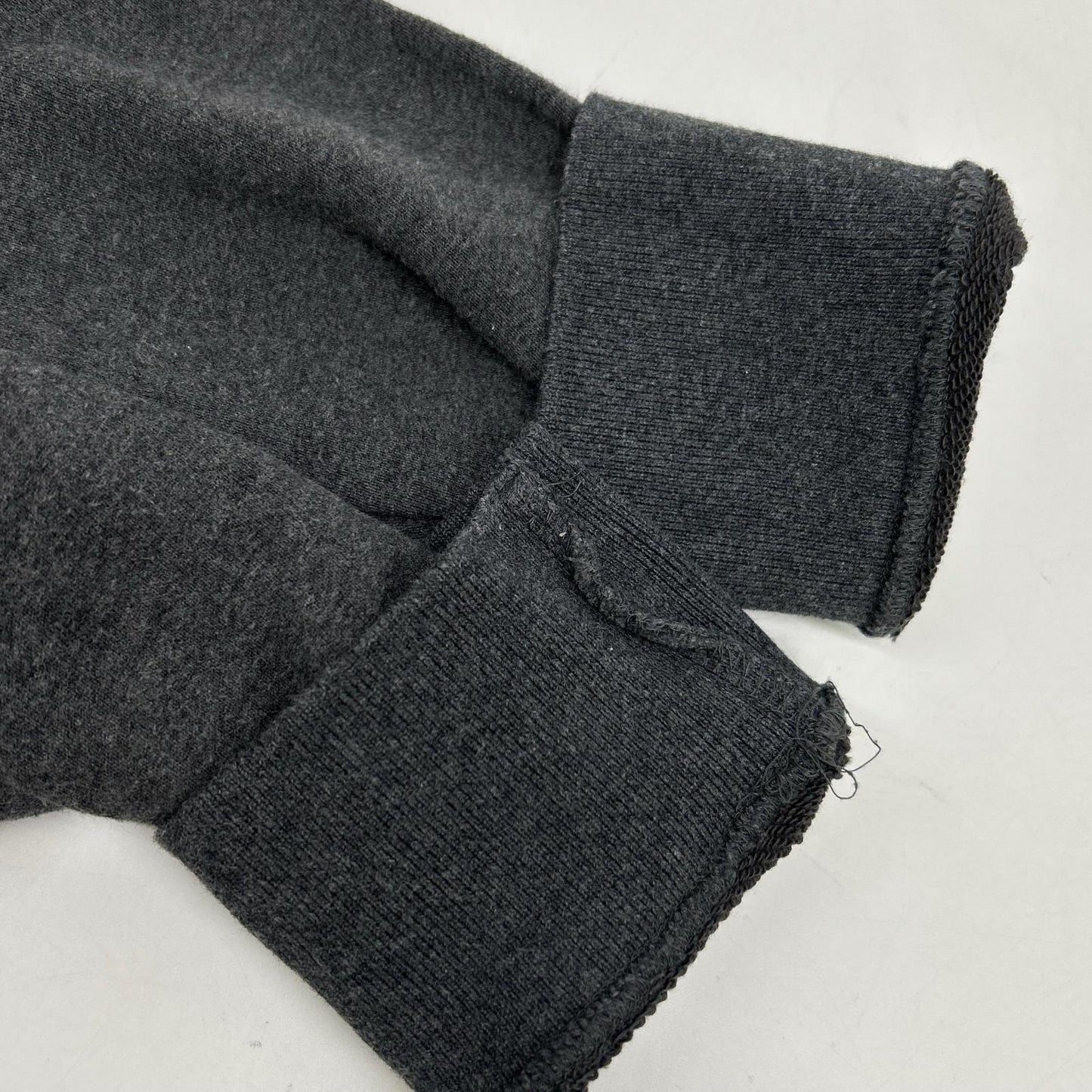 THOM BROWNE Gray Classic Loopback 4-Bar Sweatshirt Size 4