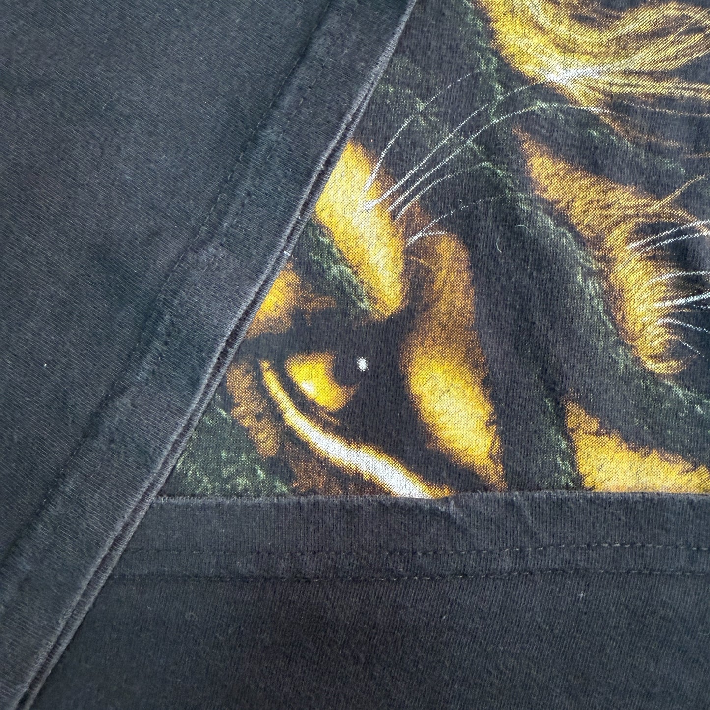 BOB MARLEY 90s "LION OF JUDAH" Faded Black T-Shirt Size XL