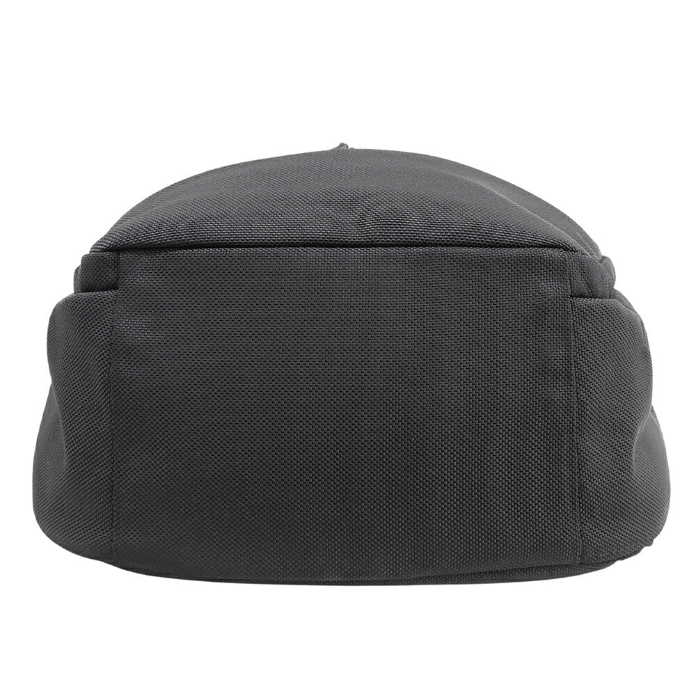incase Tracks 18L Black Backpack Size ONE SIZE
