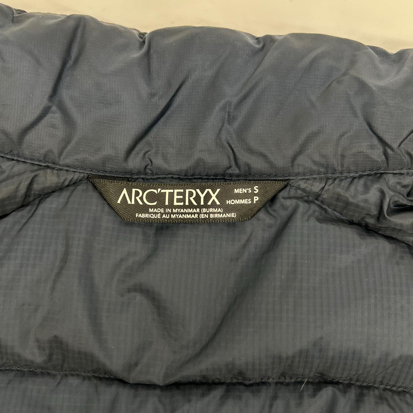 ARC'TERYX Navy Cerium LT Vest Size S