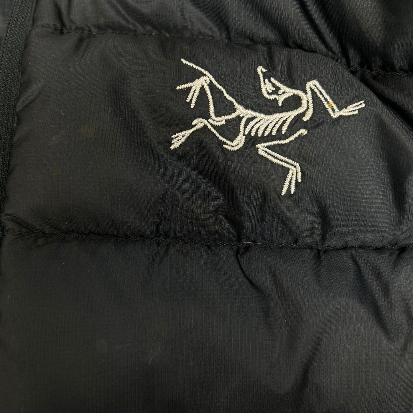 ARC'TERYX Navy Cerium LT Vest Size S