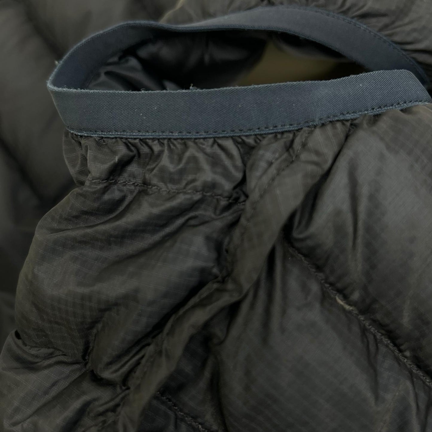 ARC'TERYX Navy Cerium LT Vest Size S