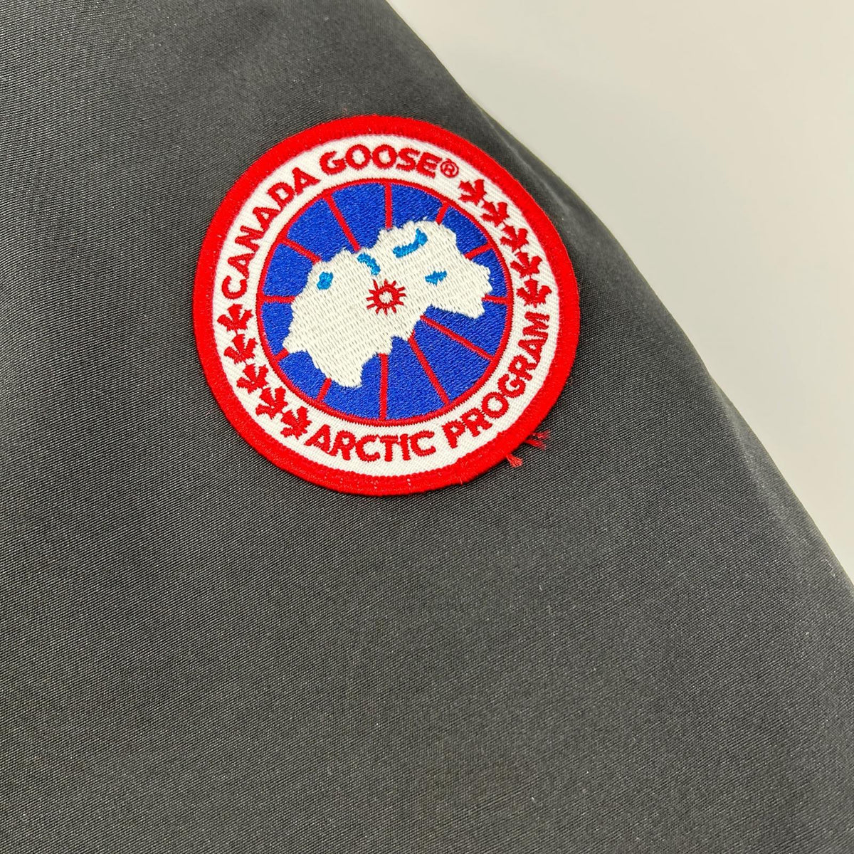 CANADA GOOSE Black Orford Down Jacket Size XS