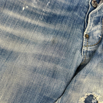 DSQUARED2 S71LB0108 Indigo Distressed Denim Size 46