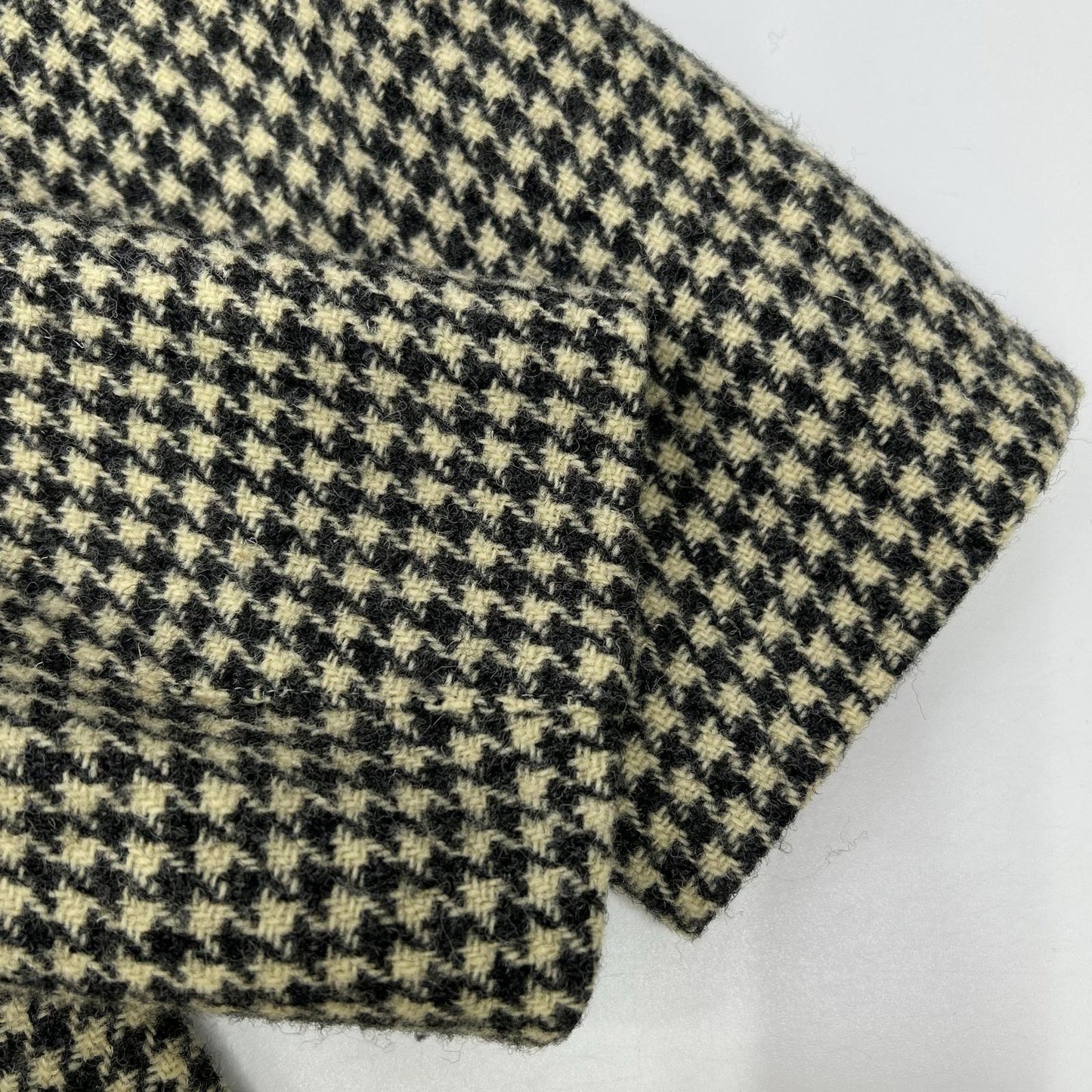 MACKINTOSH Houndstooth Wool Coat Beige/Black Size 38